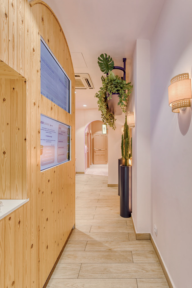 Poke bowl restaurant design project in Barcelona